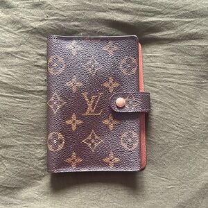 Louis Vuitton Authentic Monogram Small Ring Agenda